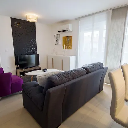 Appartement Deluxe Perla *