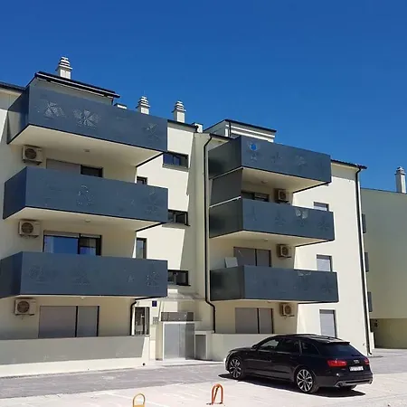 Deluxe Perla Apartment Pula